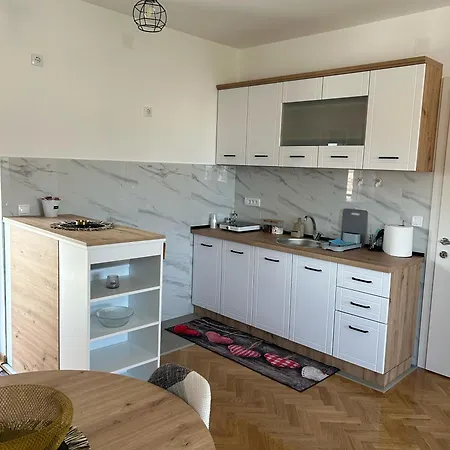 Stevic Apartment *